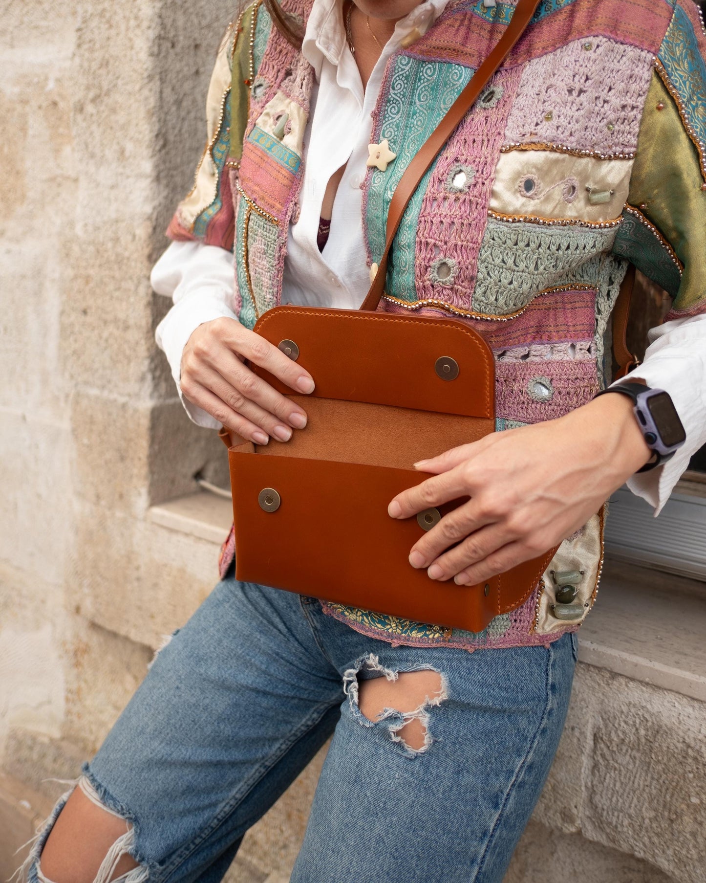 Minimalist Çapraz Askılı Çanta