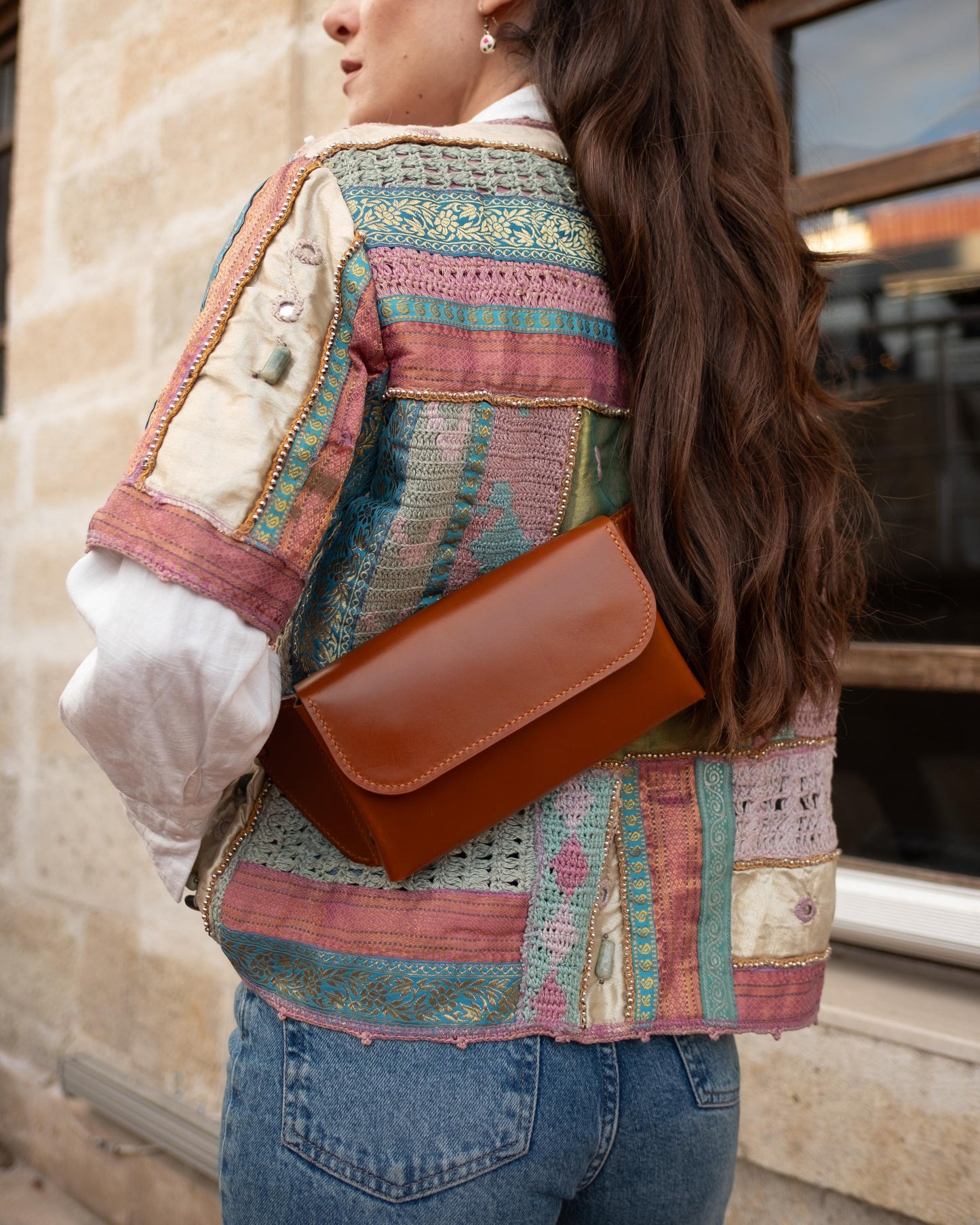 Minimalist Çapraz Askılı Çanta