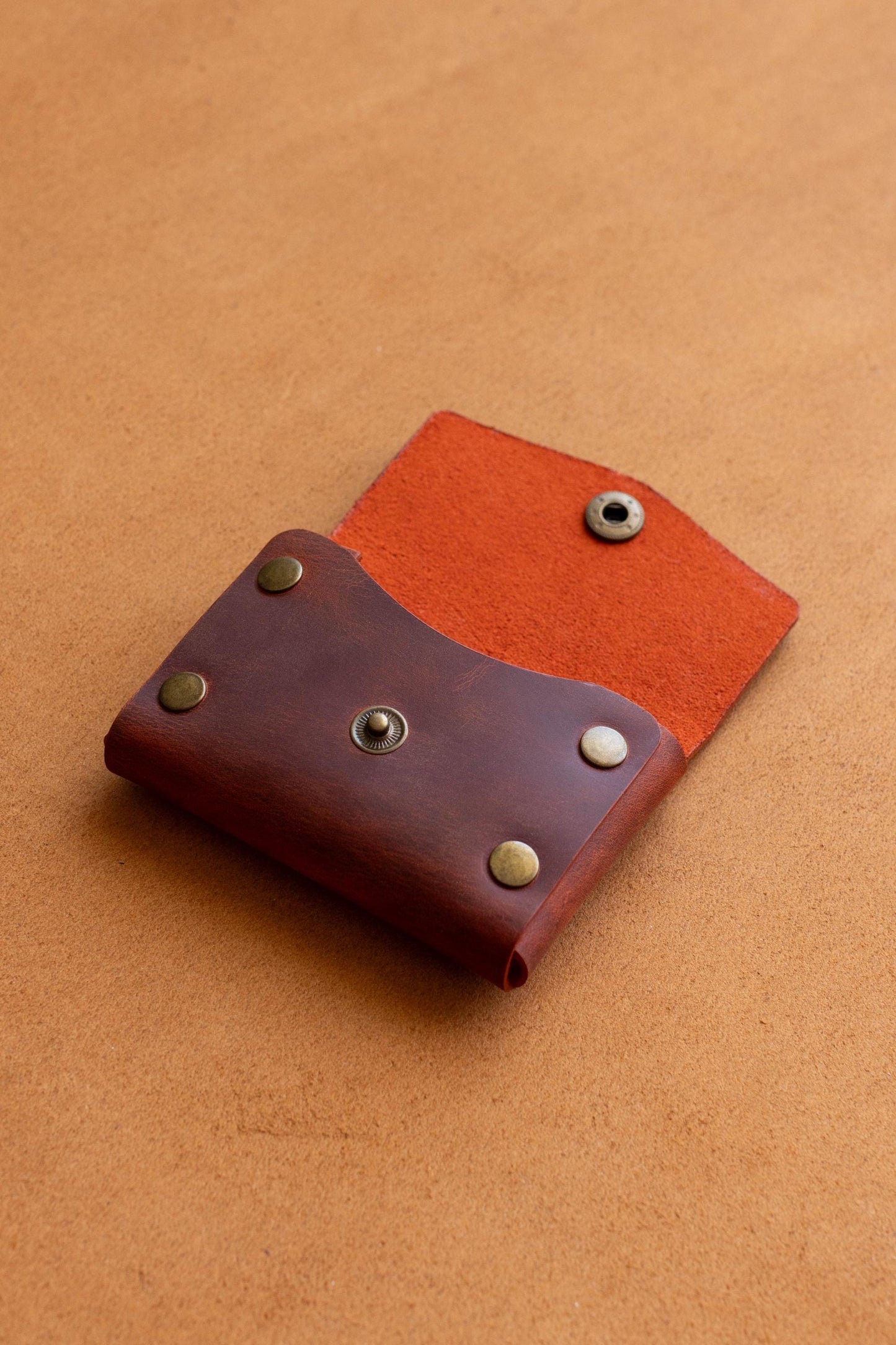 Minimal Kartlık Turuncu