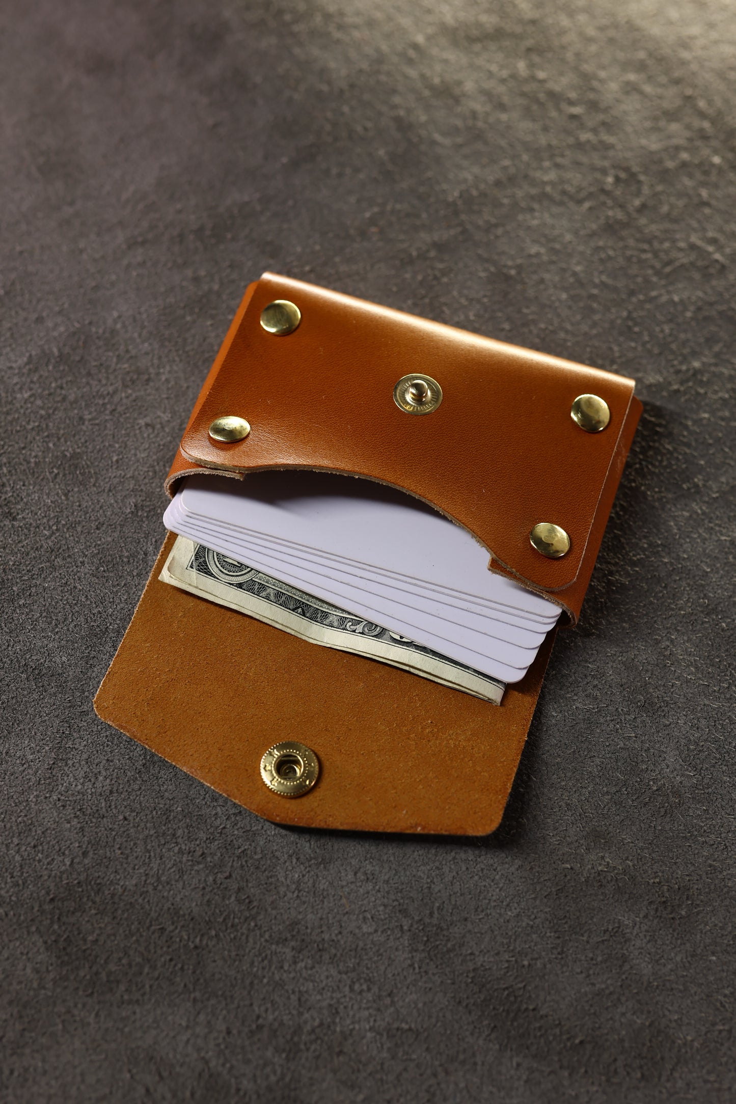 Minimal Kartlık Açık Kahve