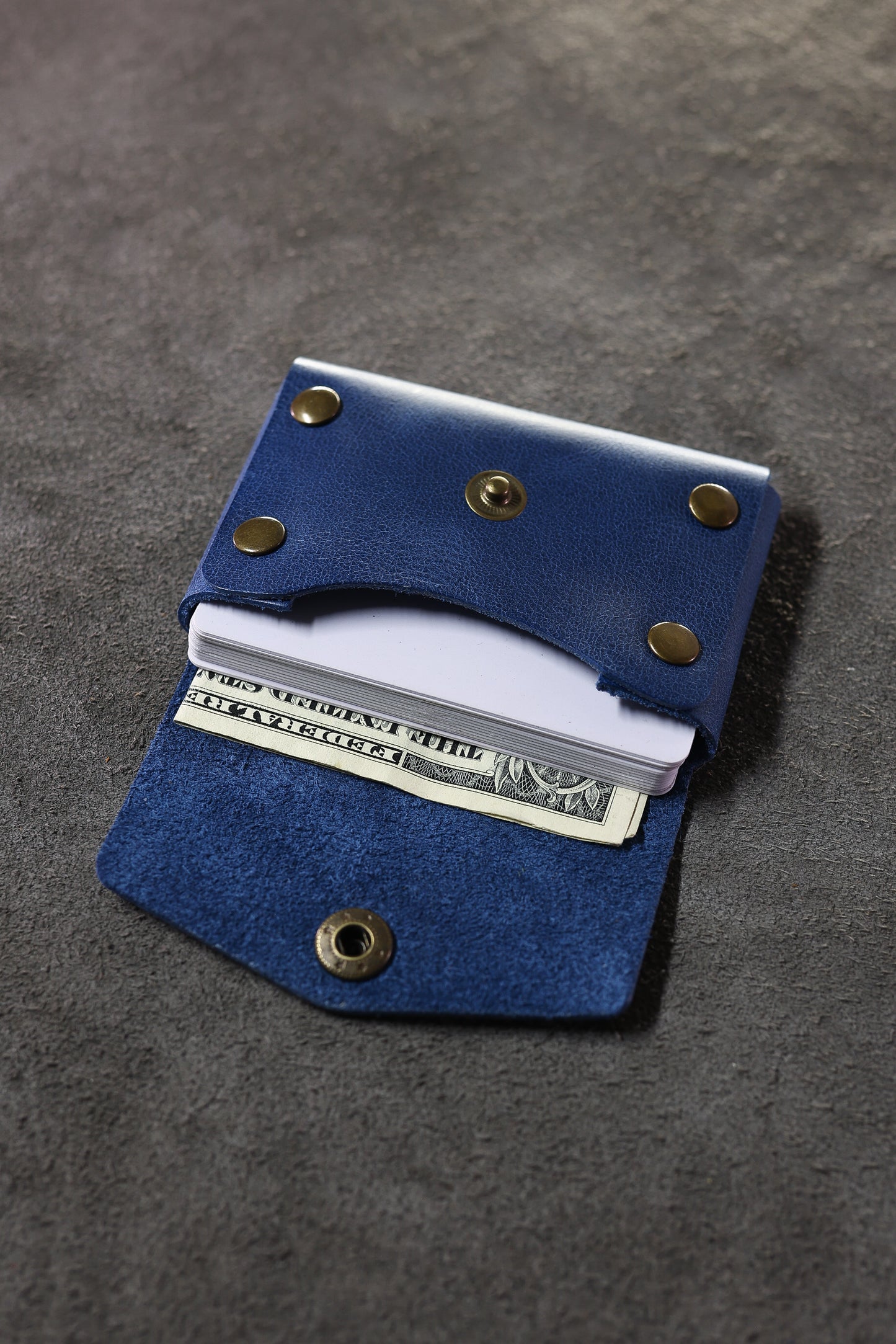 Minimal Kartlık Mavi