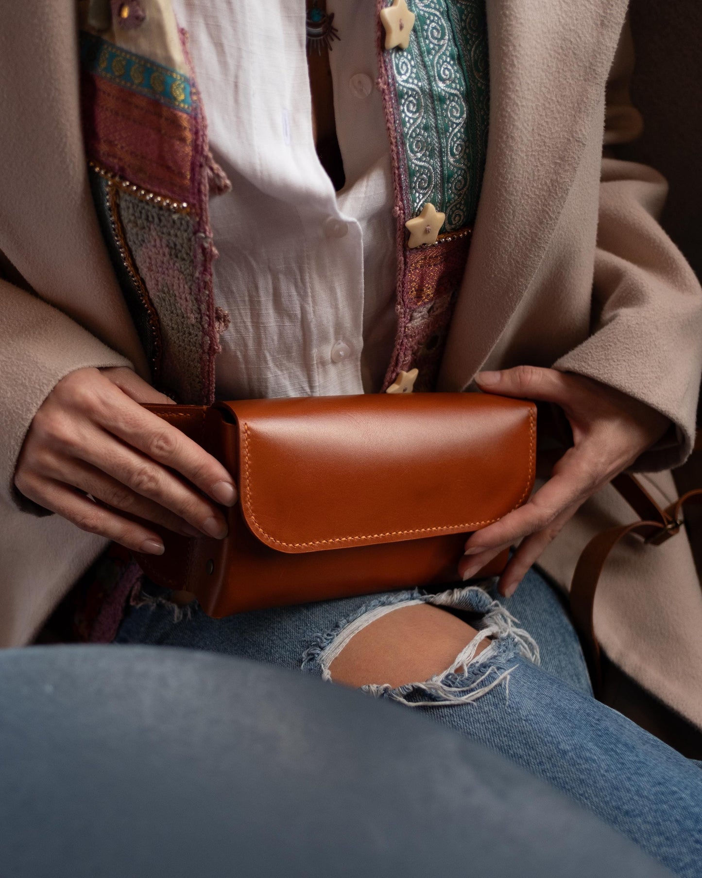 Minimalist Çapraz Askılı Çanta