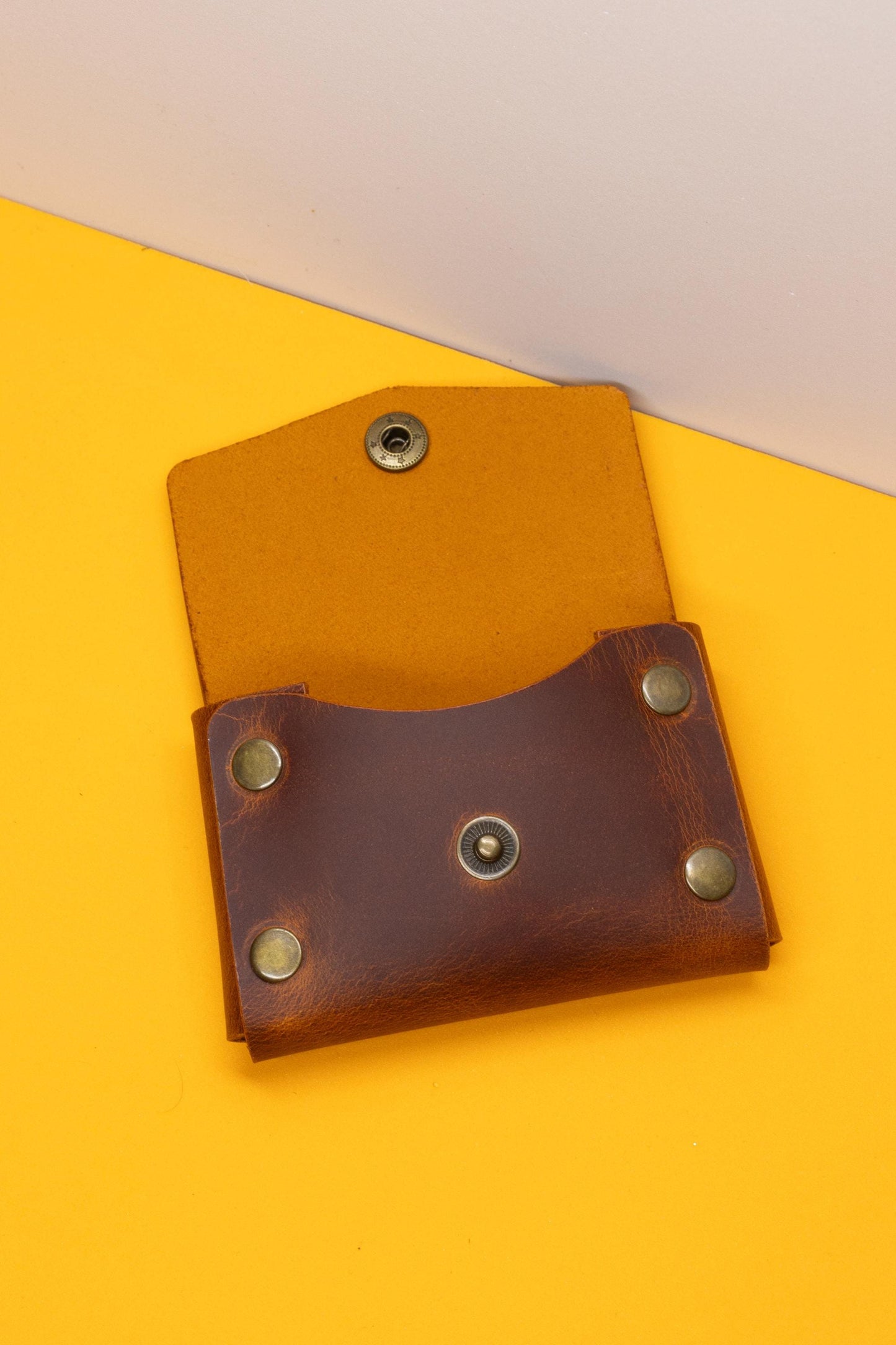 Minimal Kartlık Taba